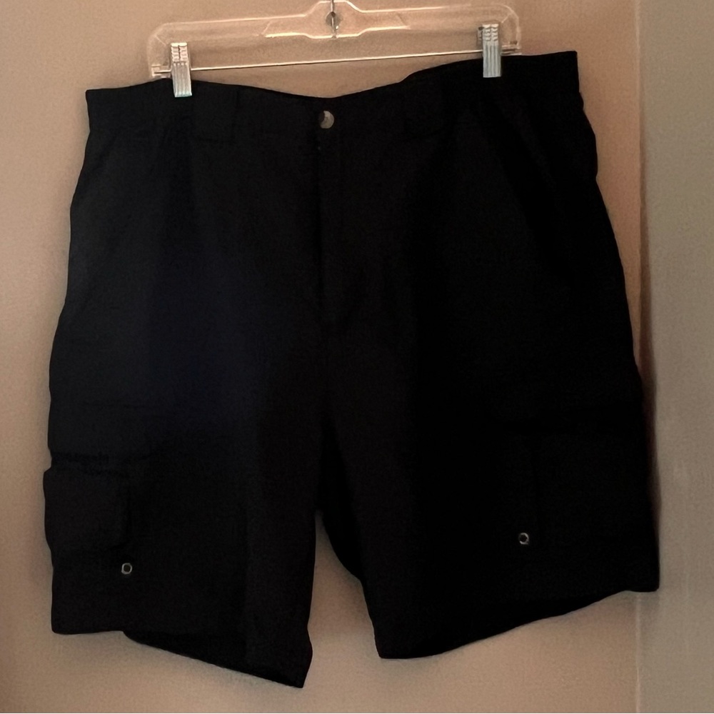 Men's Cargo Shorts, Size 40